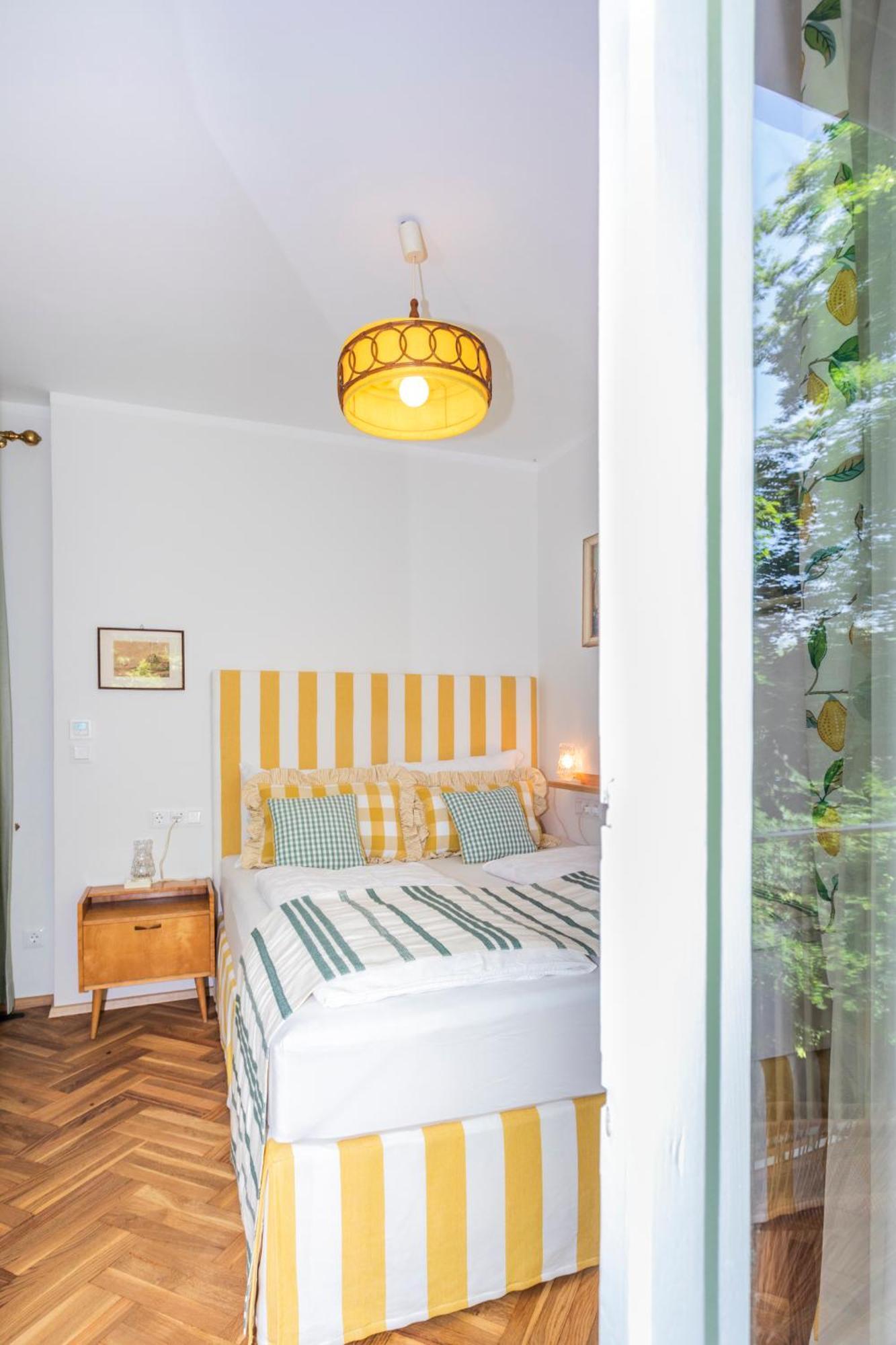 Gaestehaus Wallner Velden am Wörthersee Екстериор снимка